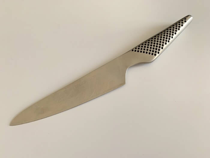 グローバルのペティナイフ、10年使用レビュー！スタイリッシュで切れ味のいいナイフ アイキャッチ画像